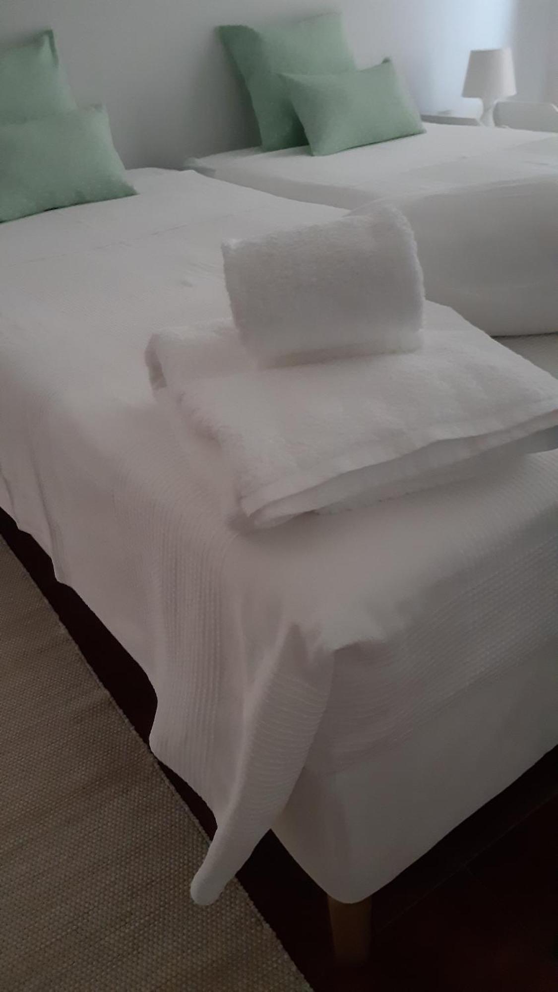 אספוסנדה Sun & Sand Guesthouse מראה חיצוני תמונה
