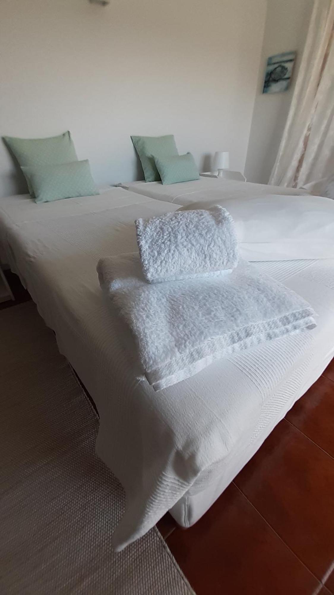 אספוסנדה Sun & Sand Guesthouse מראה חיצוני תמונה